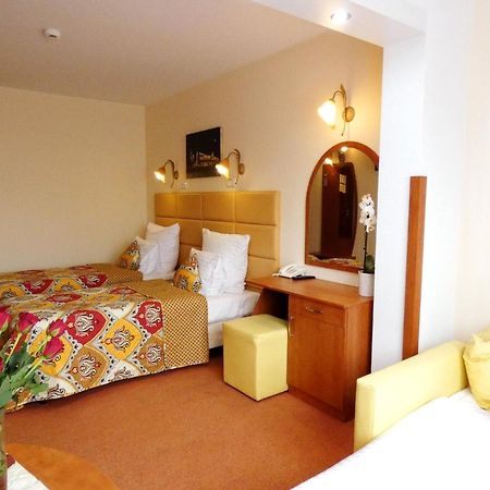קרקוב Aparthotel Adler מראה חיצוני תמונה