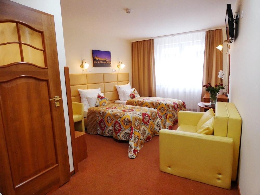 קרקוב Aparthotel Adler מראה חיצוני תמונה